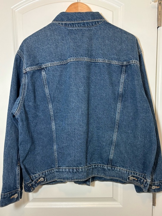 Old Navy Blue Denim Trucker Jacket - Picture 3 of 3